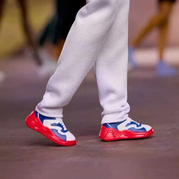 Barbie Inspiring Women Dr. Opal Lee Doll - Picture 5 of 6